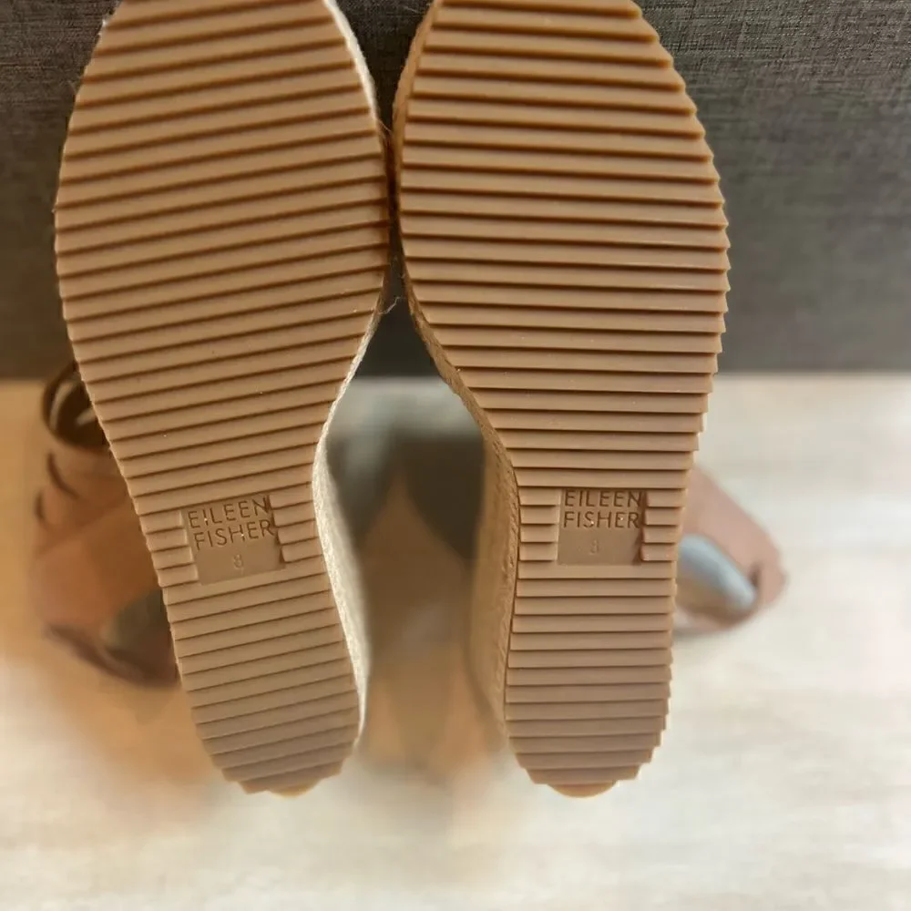 Eileen Fisher suede nude espadrilles size 8 extremely comfortable w/ box & bag